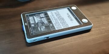 Ink Console traz nova forma de jogar e ler com tecnologia e-ink