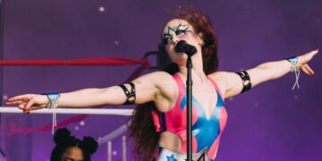 Chappell Roan é a nova "Diva do Pop" que está conquistando milhões