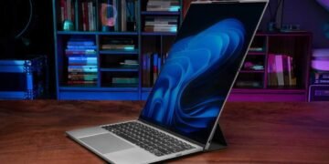 O notebook que se transforma em tablet e ainda tem uma segunda tela