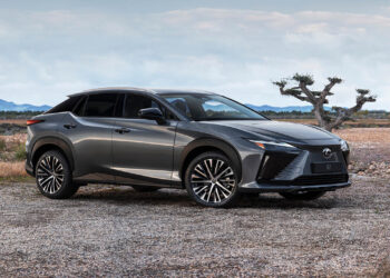 O primeiro carro elétrico da Lexus no Brasil está chegando e vai surpreender