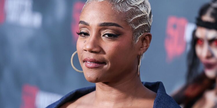 De empregada doméstica a estrela de milionária: a história inspiradora de Tiffany Haddish!