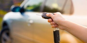 Carro Popular faz sucesso, supera grandes marcas e vira um dos 0 km mais baratos do Brasil em 2025