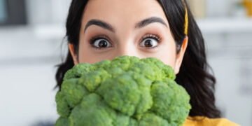 Brócolis ganha fama de superalimento e se torna essencial na dieta