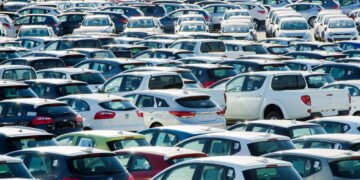 Mercado de carros usados explode em 2025, veja quem lidera as vendas