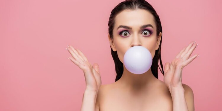 Chiclete - Créditos: depositphotos.com / IgorVetushko