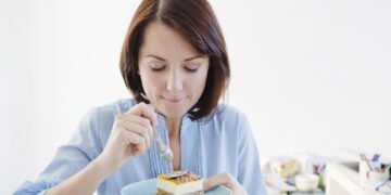 Vício doce! Por que você não consegue resistir ao açúcar após as refeições?