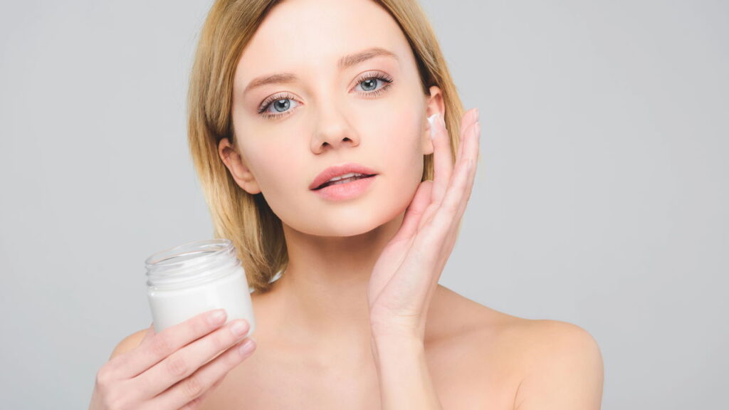 Você está fazendo skincare errado! 5 erros que destroem sua pele