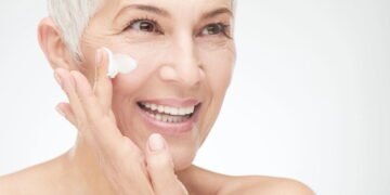 6 ingredientes essenciais para manter sua pele jovem e livre de sinais de idade
