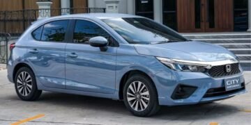 Honda City 2025 chega com design renovado e mais tecnologia