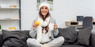 Os chás que ajudam no sono e na imunidade durante o frio