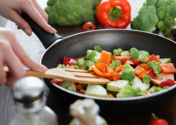 Como fortalecer suas hortaliças e aumentar a produção sem agrotóxicos