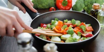 Como fortalecer suas hortaliças e aumentar a produção sem agrotóxicos