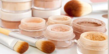 Maquiagem para iniciantes! Produtos baratos que não podem faltar no seu kit