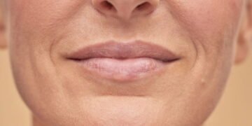 O guia completo para prevenir o envelhecimento dos lábios