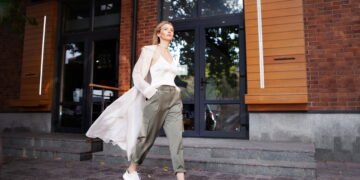 A tendência por trás das roupas que estão bombando na geração Z!