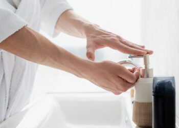 Sabonete em barra ou líquido? Veja qual é o melhor para sua pele