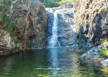Seu próximo destino! Conheça o "Complexo do Paraíso" em Minas Gerais