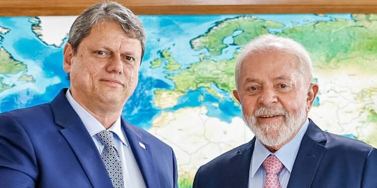 Governo de São Paulo anuncia aumento de 10% no salário mínimo; veja quem será beneficiado