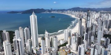 Conheça agora este destino no Brasil que parece Dubai