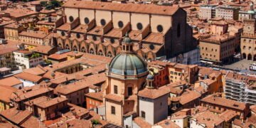 Essa cidade tem arquitetura medieval e uma das maiores qualidade de vida da Europa