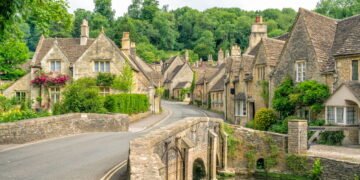 Conheça um dos locais mais belos da Inglaterra que parece ter parado no tempo