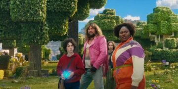 Filme do Minecraft estreia batendo recordes e causando tumultos nos cinemas!