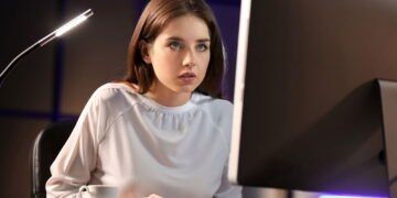 Atenção! O vício em telas está mudando seu cérebro e sua vida social