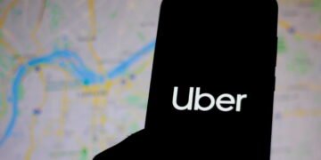 Fake news sobre "instrutor da Uber" volta a circular e preocupa usuários