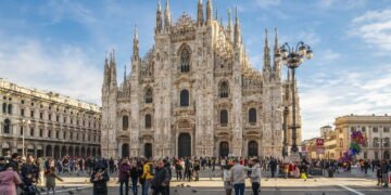 Conheça a cidade no coração da Itália que é considerada a capital da elegância