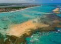 Esse paraíso litorâneo perto de Recife vai te encantar com suas praias e belezas naturais