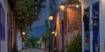 Por que essa cidade é um dos destinos mais encantadores do Brasil?