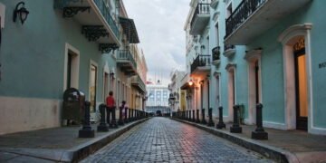 Ilha caribenha com belezas naturais que parecem de outro mundo