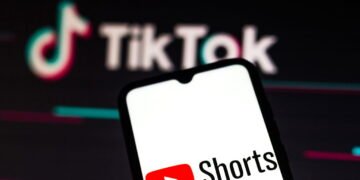 YouTube segue tendência do TikTok com mudanças no Shorts