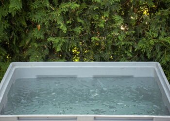 Banhos de gelo ganham fama, mas será que ajuda a emagrecer?