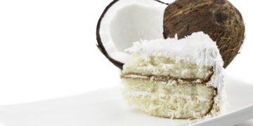 O melhor bolo de coco com aveia para uma dieta saudável