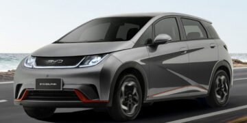 Vale a pena escolher o BYD Dolphin em 2025? Veja as vantagens e pontos de atenção