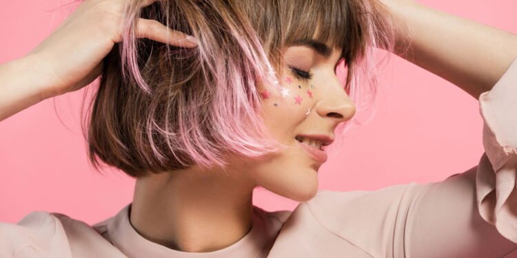 Cabelo - Créditos: depositphotos.com / VikaOvcharenko