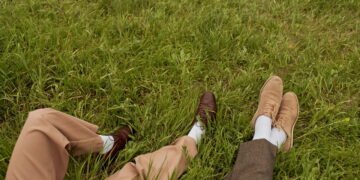 Tendências de calçados 2025 que vão dominar as ruas e vitrines