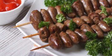 Coração de frango macio, suculento e temperado na medida certa