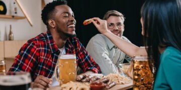 O destino mineiro que está surpreendendo turistas pelo paladar