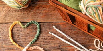 Blusas de crochê, estilos, combinações e oportunidades para empreender