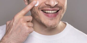 Como criar uma rotina básica de autocuidado masculino