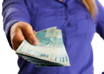 Banco é condenado a pagar R$ 1 Milhão a funcionário após 30 anos de trabalho