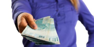 Banco é condenado a pagar R$ 1 Milhão a funcionário após 30 anos de trabalho