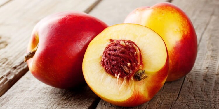 Nectarina - Créditos: depositphotos.com / alexlukin