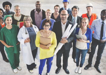 Esse é o ranking das profissões mais mal pagas do Brasil; confira