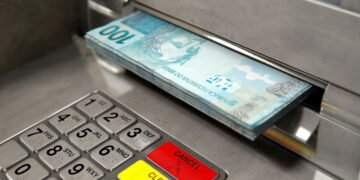 Quem trabalhou com carteira assinada ainda tem direito sacar esse benefício