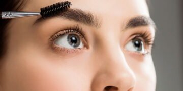 Truques para preencher falhas nas sobrancelhas de forma natural