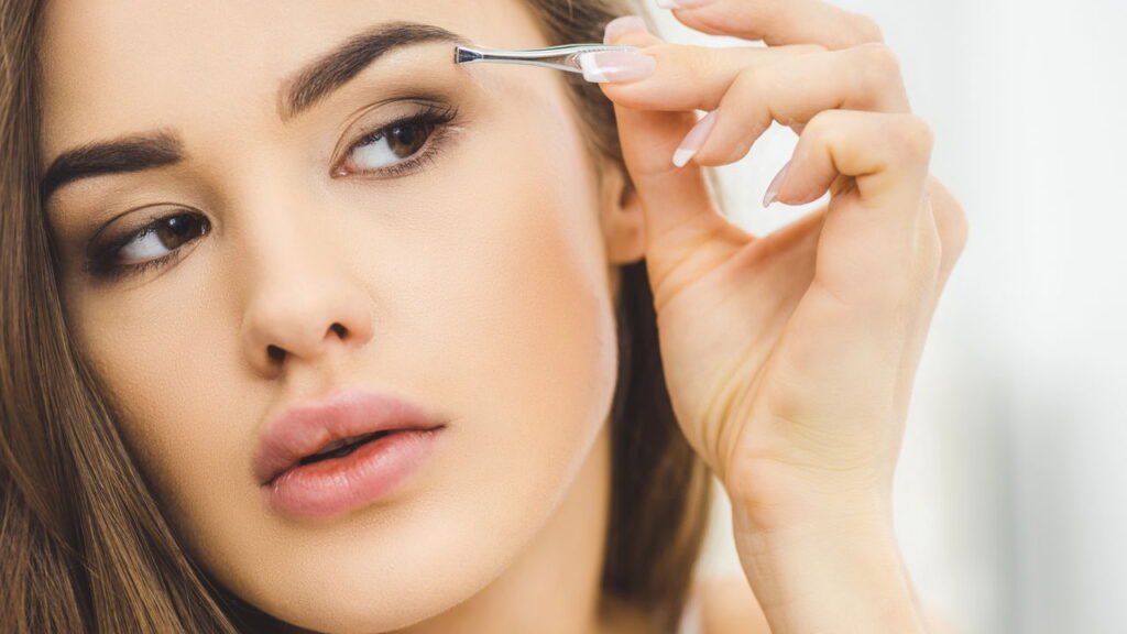 Truques para preencher falhas nas sobrancelhas de forma natural