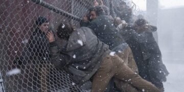 Cenas dos próximos episódios de 'The Last of Us' tem ataque de infectados e muita ação